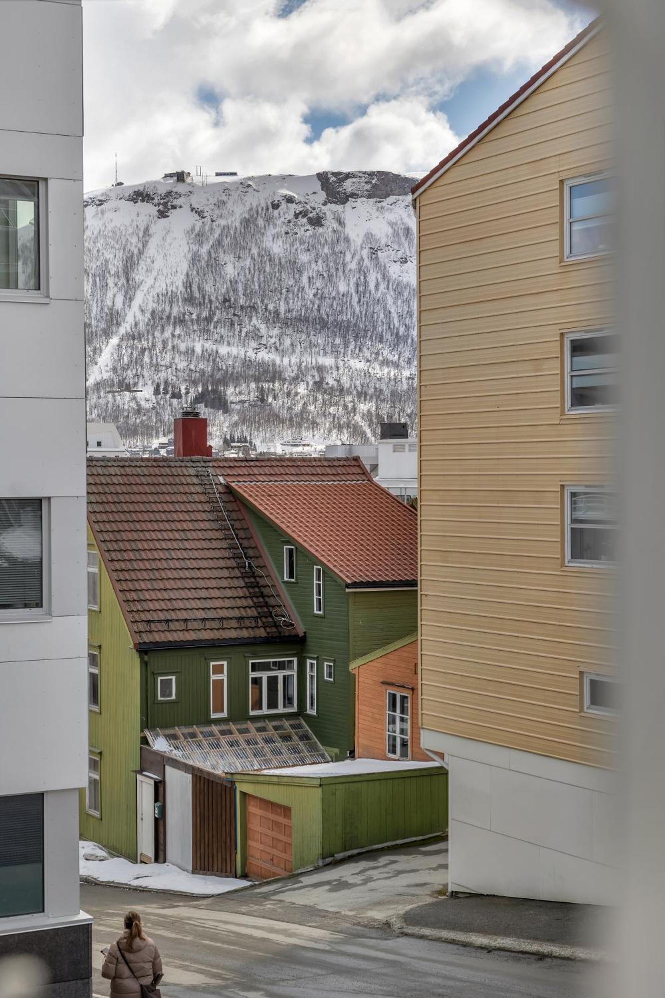 Supercentral City Apartment Eik Tromsø Kültér fotó
